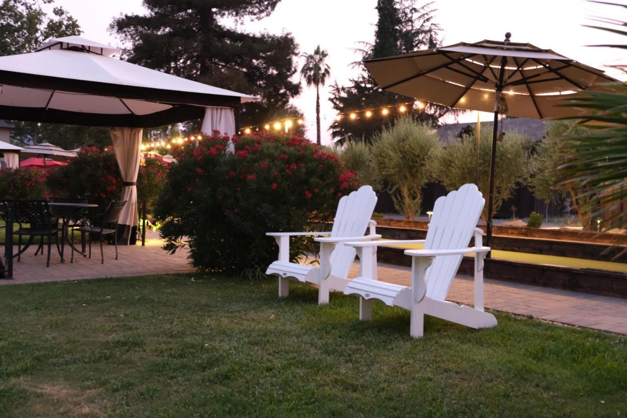 Golden Haven Hot Springs Hotel Calistoga Exterior photo