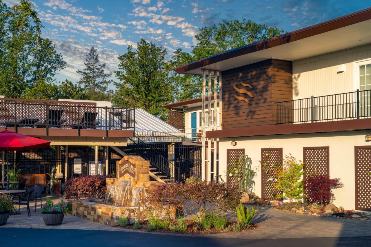 Golden Haven Hot Springs Hotel Calistoga Exterior photo