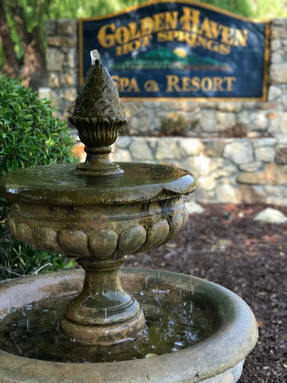 Golden Haven Hot Springs Hotel Calistoga Exterior photo