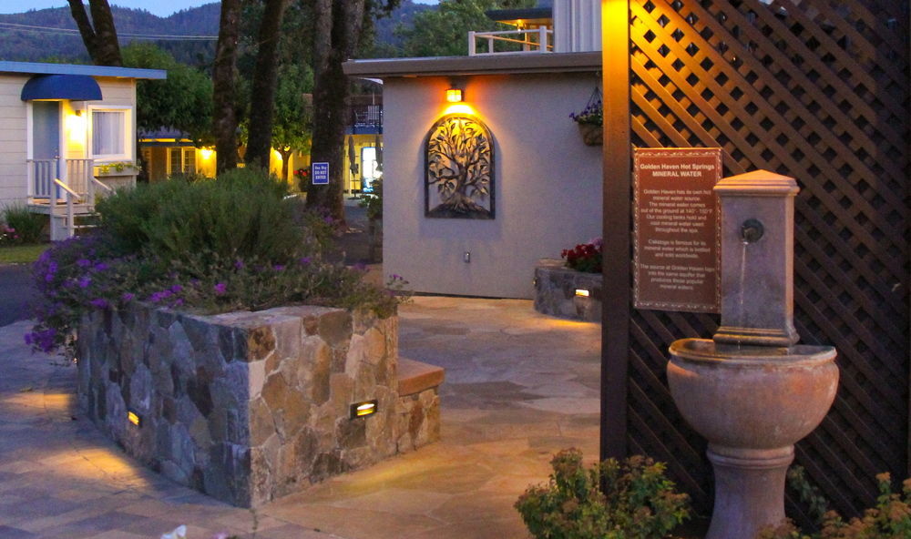 Golden Haven Hot Springs Hotel Calistoga Exterior photo